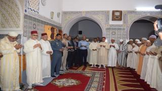 تارودانت: لجنة ملكية تسلم هبة ملكية للزاويتين سيدي عياد بتماسط والتجانية