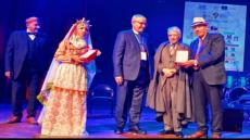 تكريم الدكتور عباس الجراري خلال فعاليات الأيام الثقافية في دورتها السادسة لجمعية أوليم للتنمية المستدامة