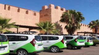 زيادة غير قانونية في تسعيرة “الطاكسيات الكبيرة” يغضب ساكنة تارودانت