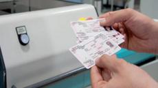 رخص السياقة والبطائق الرمادية تودع بـ”البريد”