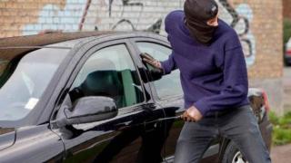 أمن أولاد تايمة يوقف شخص ينشط في مجال سرقة السيارات والشاحنات