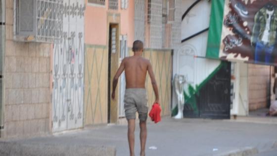 تارودانت.. تنامي ظاهرة المختلين عقليا يثير قلق الساكنة ويطرح أسئلة ملحة حول الرعاية النفسية