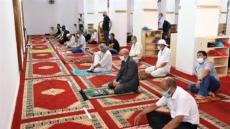 مساجد المغرب تفتح أبوابها للمصلين لأداء صلاتي العشاء و الصبح