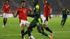 منتخب مصر يفوز على السنغال 1-0 في لقاء الذهاب بالقاهرة